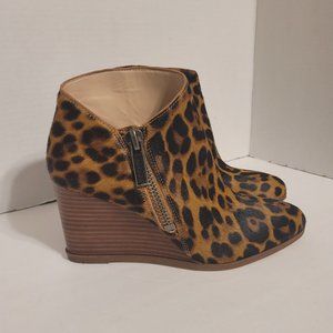 1.State Womens Kaleb Suede Dress Leopard Wedge Ankle Boots Shoes Size 7M NEW